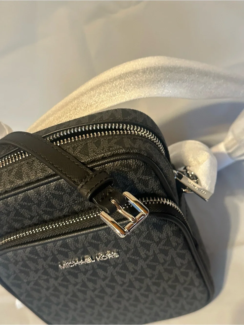 Michael Kors Men's Black Logo Crossbody B